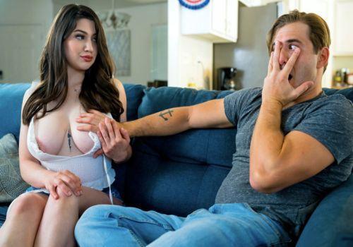 Em gái kế cho anh thử bóp cặp to khủng